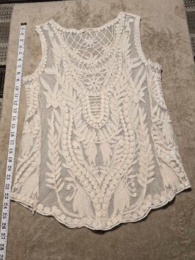 i joah cream lace sleeveless blouse for vacation and summer fun